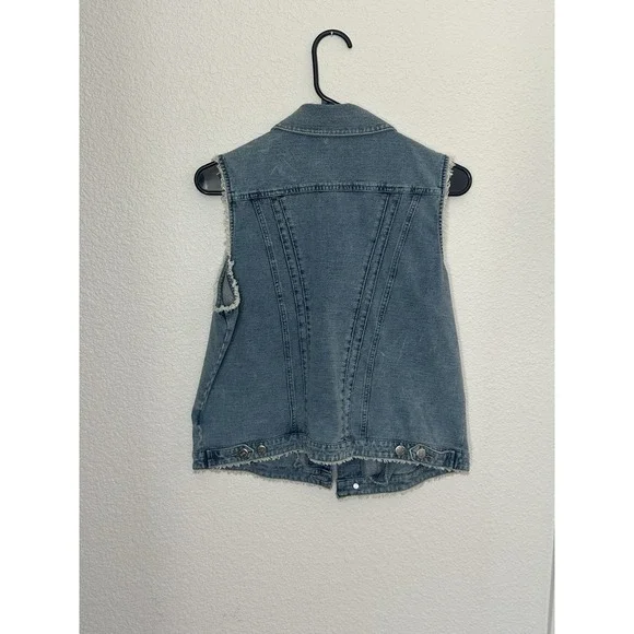 Marc New York Women's Blue Button Vest M Fringe Pockets Collared Sleeveless - Picture 2 of 4